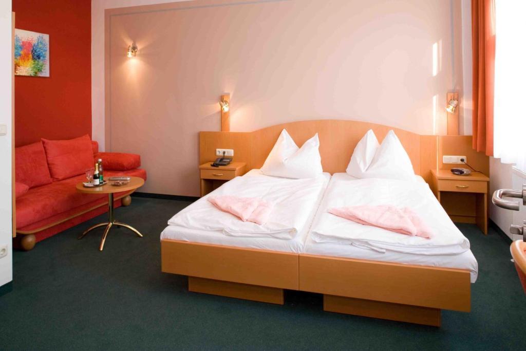 Pension Elisabeth Sankt Polten Ruang foto
