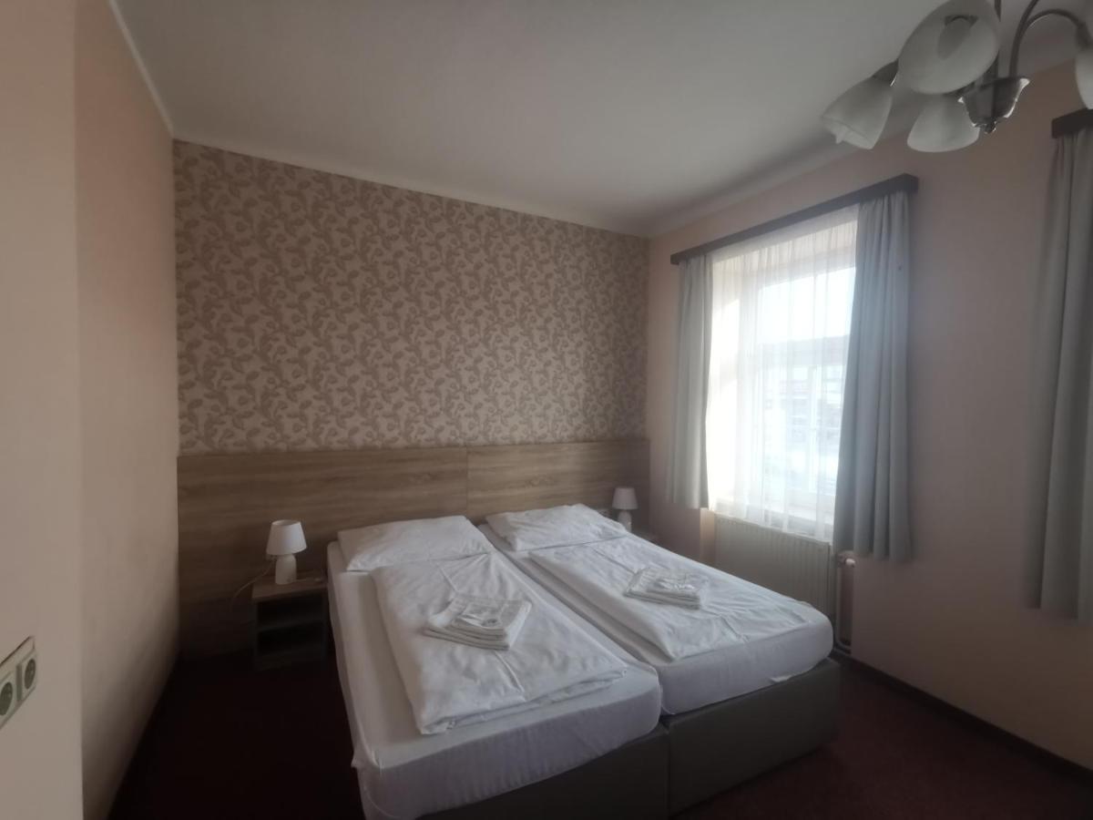 Pension Elisabeth Sankt Polten Bagian luar foto