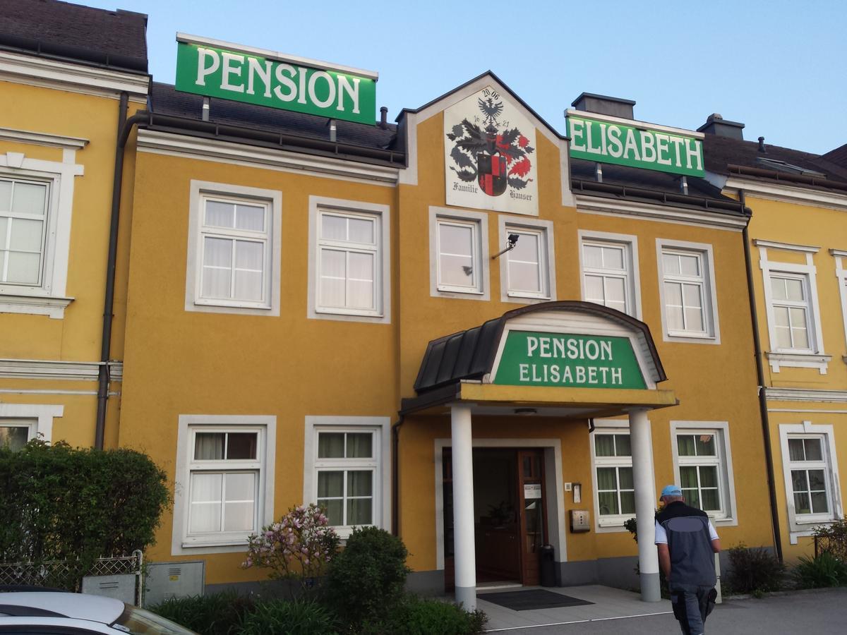 Pension Elisabeth Sankt Polten Bagian luar foto