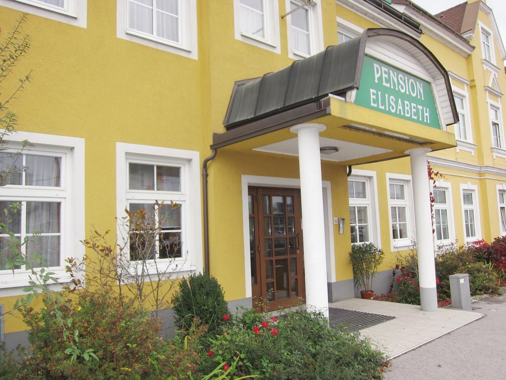 Pension Elisabeth Sankt Polten Bagian luar foto